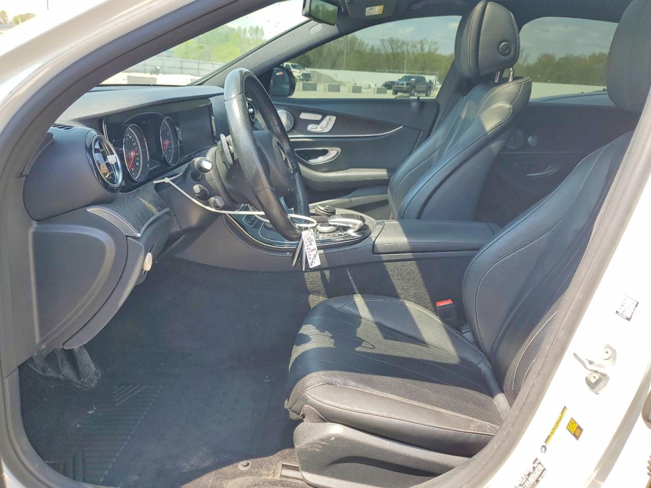 2017 MERCEDES-BENZ E 300 4MATIC photo 7