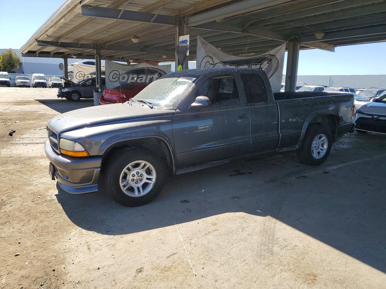 2003 DODGE DAKOTA