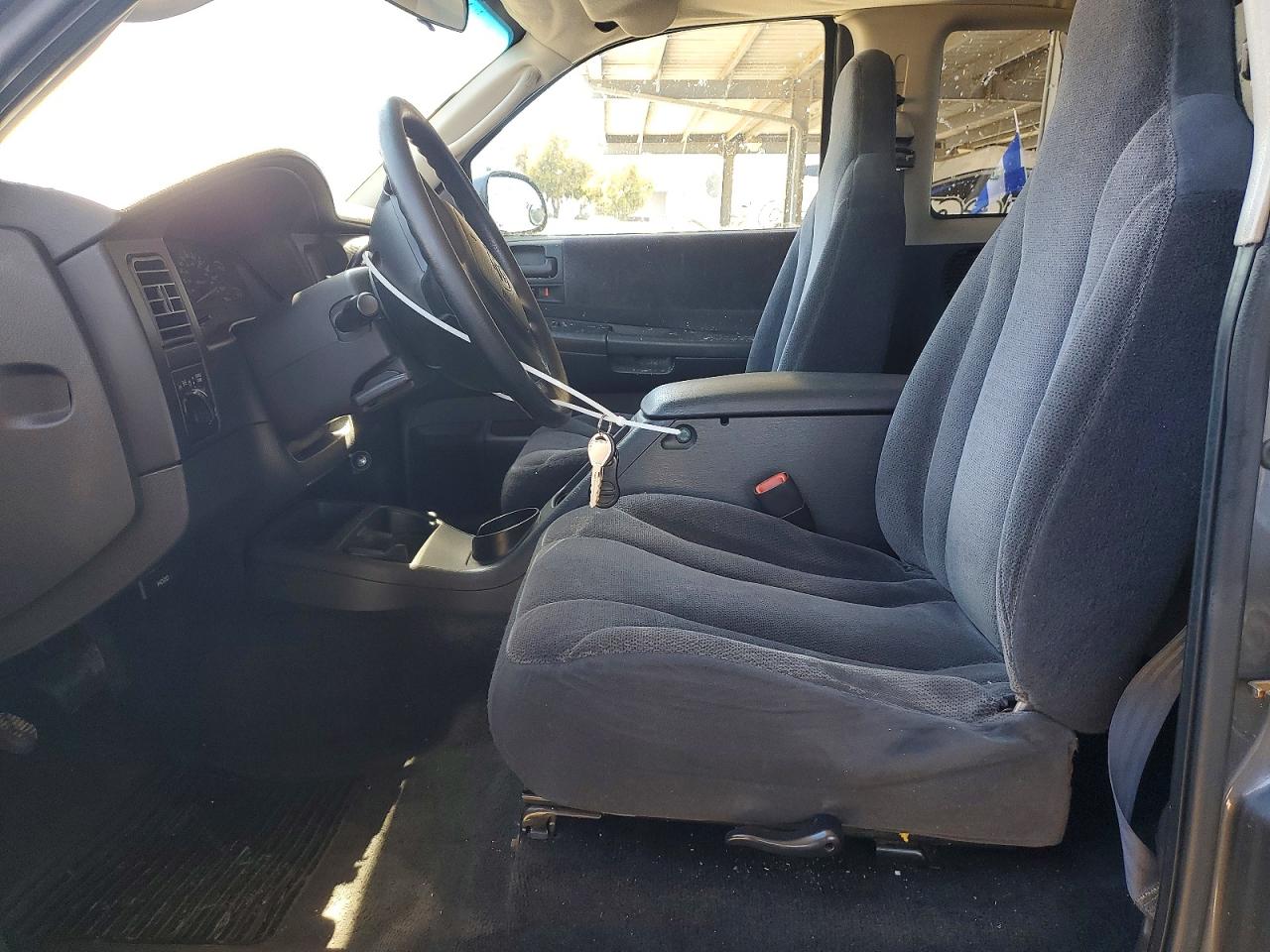 2003 DODGE DAKOTA SPORT photo 13