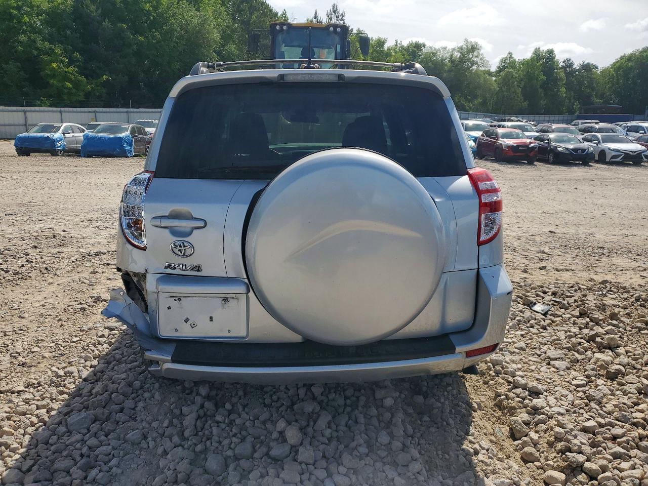 2012 TOYOTA RAV4 BASE photo 16