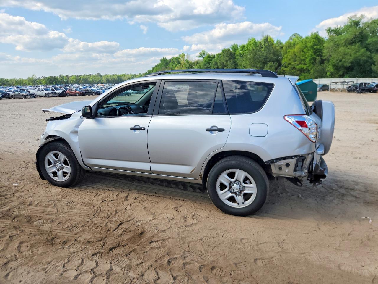 2012 TOYOTA RAV4 BASE photo 4