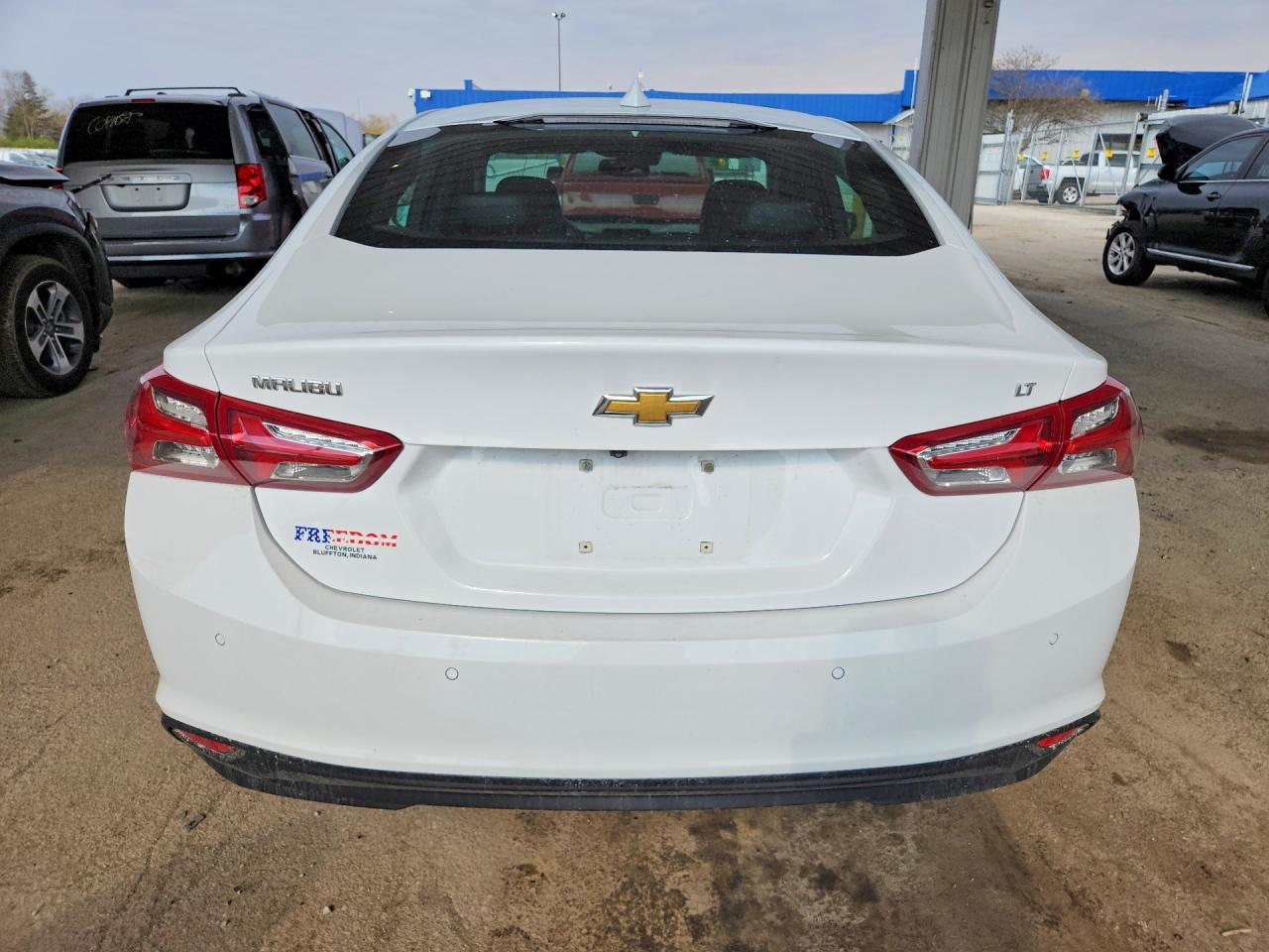 2022 CHEVROLET MALIBU LT photo 6
