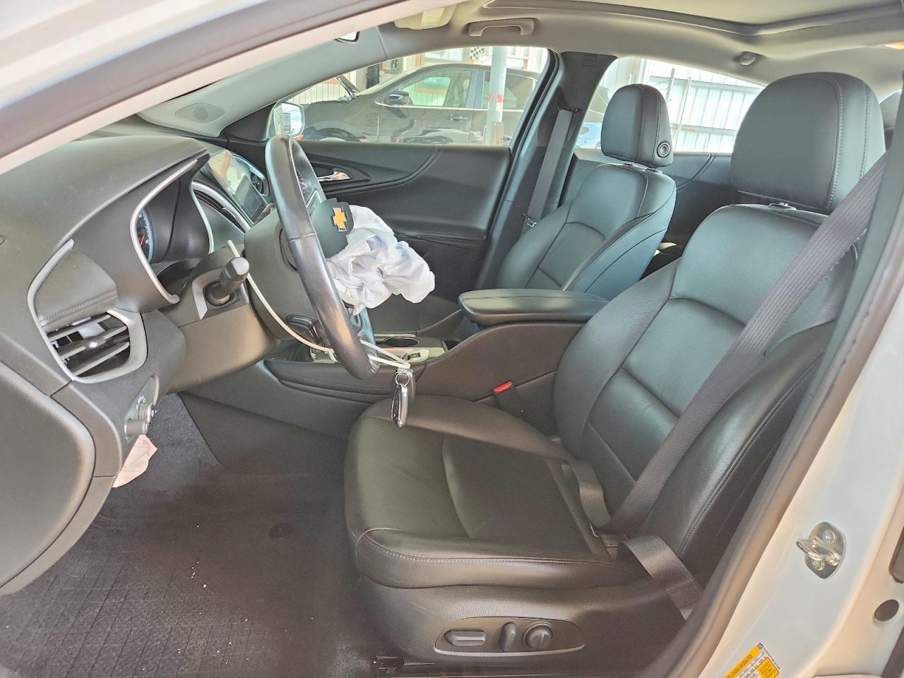 2022 CHEVROLET MALIBU LT photo 7