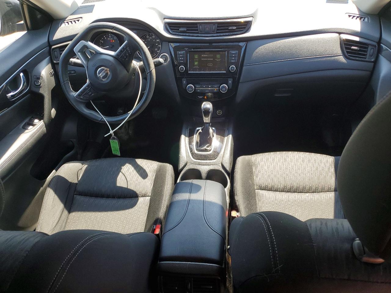2018 NISSAN ROGUE SV photo 15