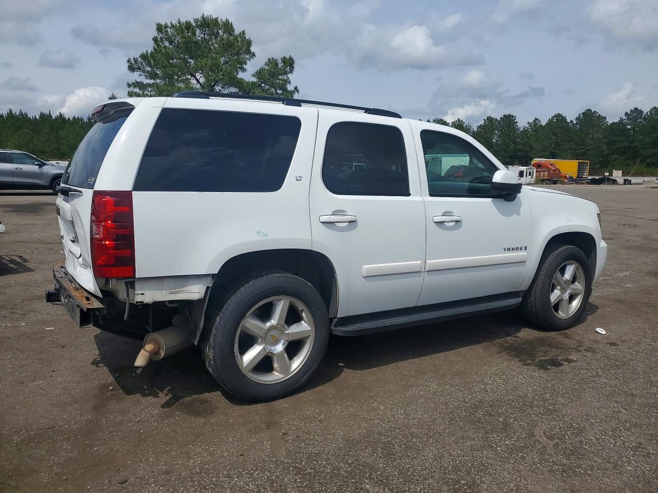 2007 CHEVROLET TAHOE C1500 photo 5