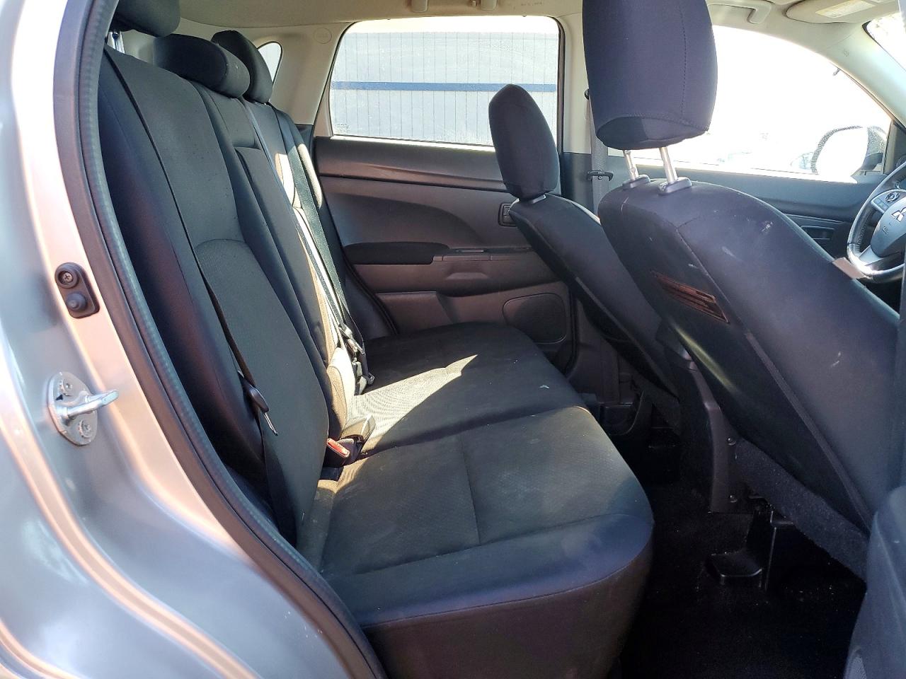 2014 MITSUBISHI OUTLANDER SPORT ES photo 28