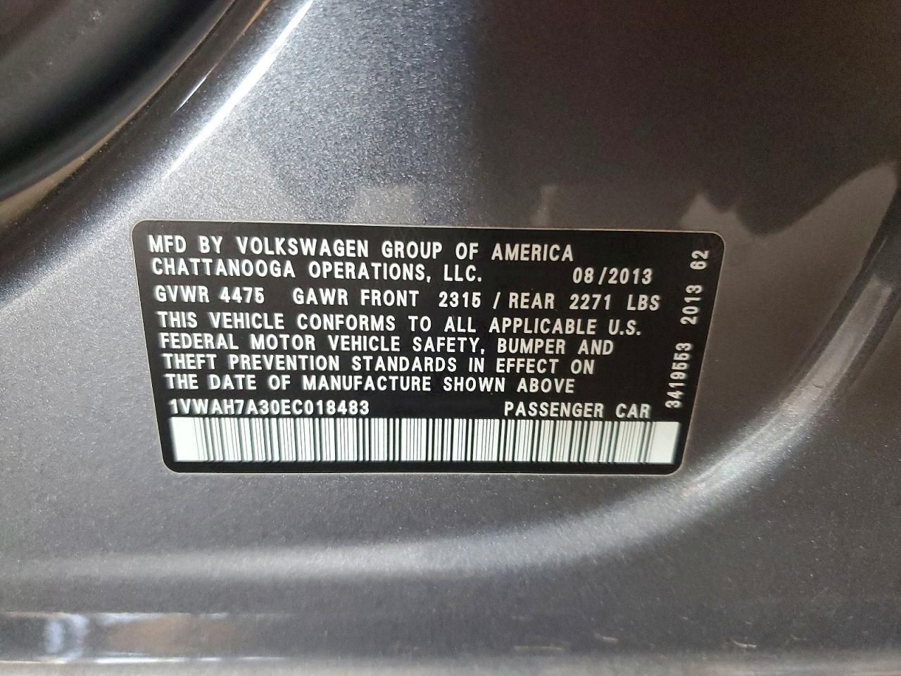 2014 VOLKSWAGEN PASSAT S photo 12
