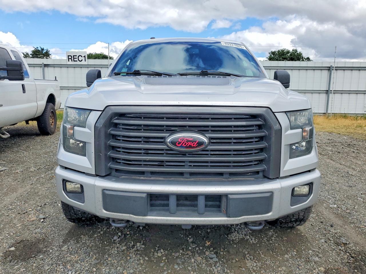 2017 FORD F150 SUPERCREW photo 9