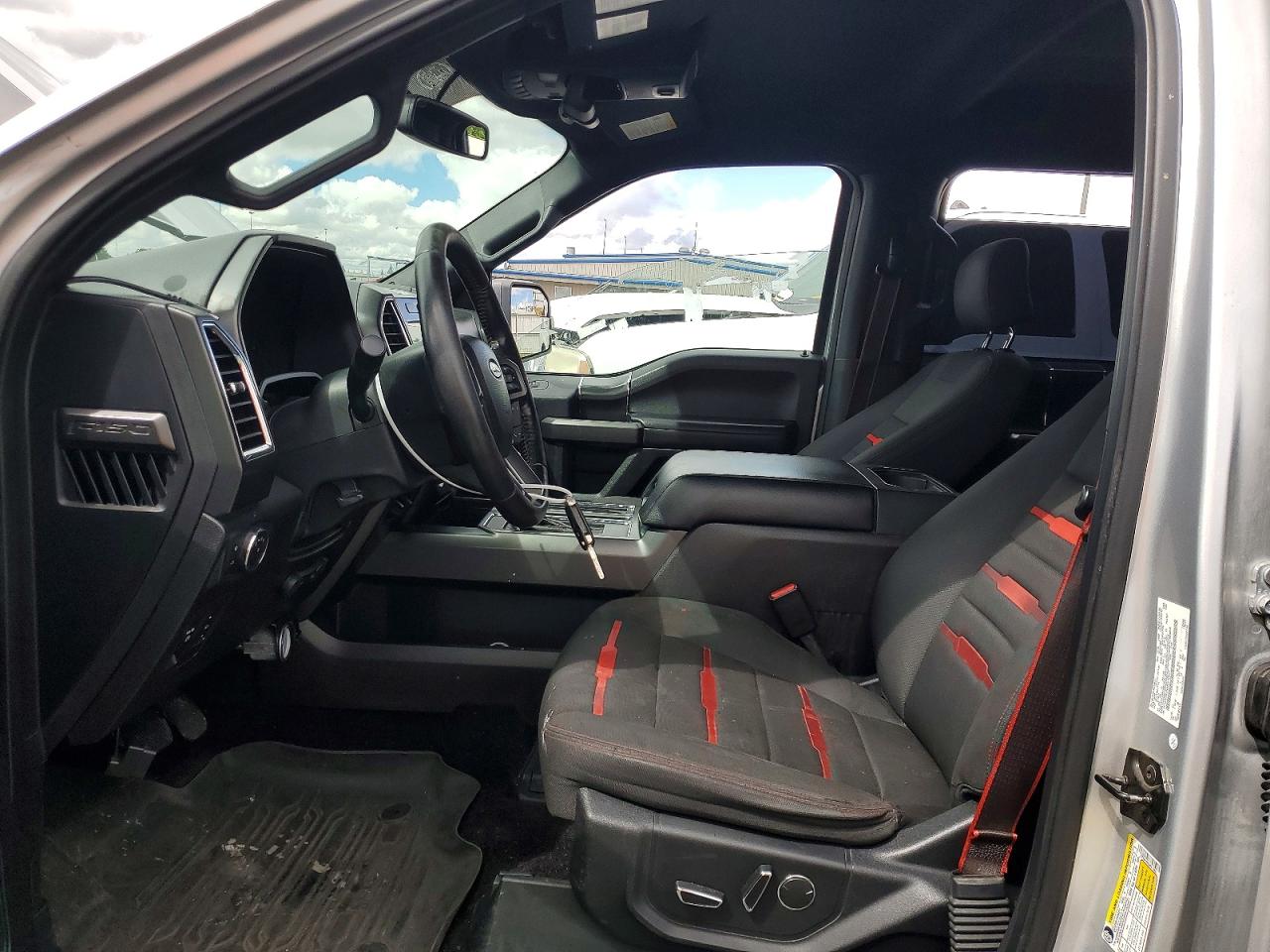 2017 FORD F150 SUPERCREW photo 13