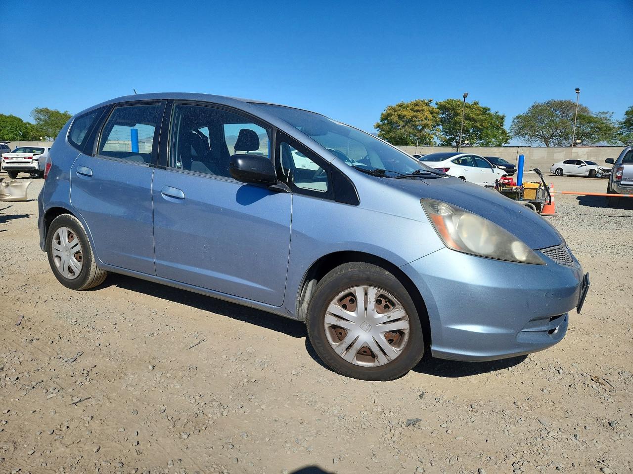 2011 HONDA FIT photo 7
