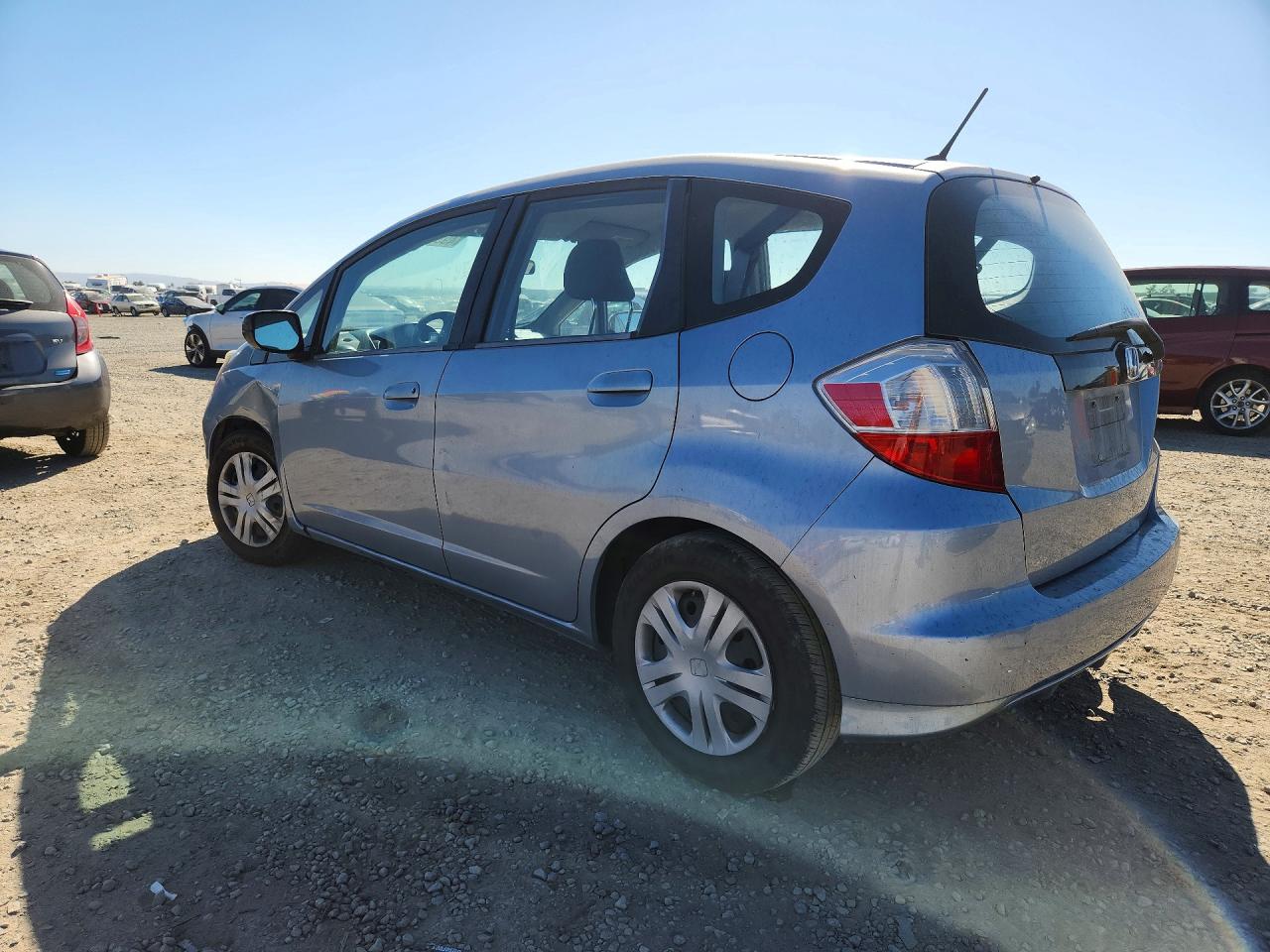 2011 HONDA FIT photo 3
