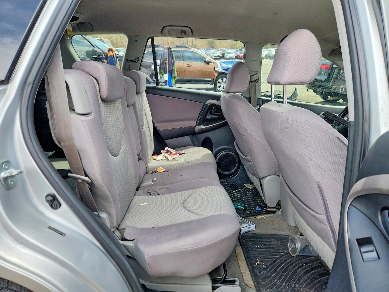 2008 TOYOTA RAV4 BASE photo 31