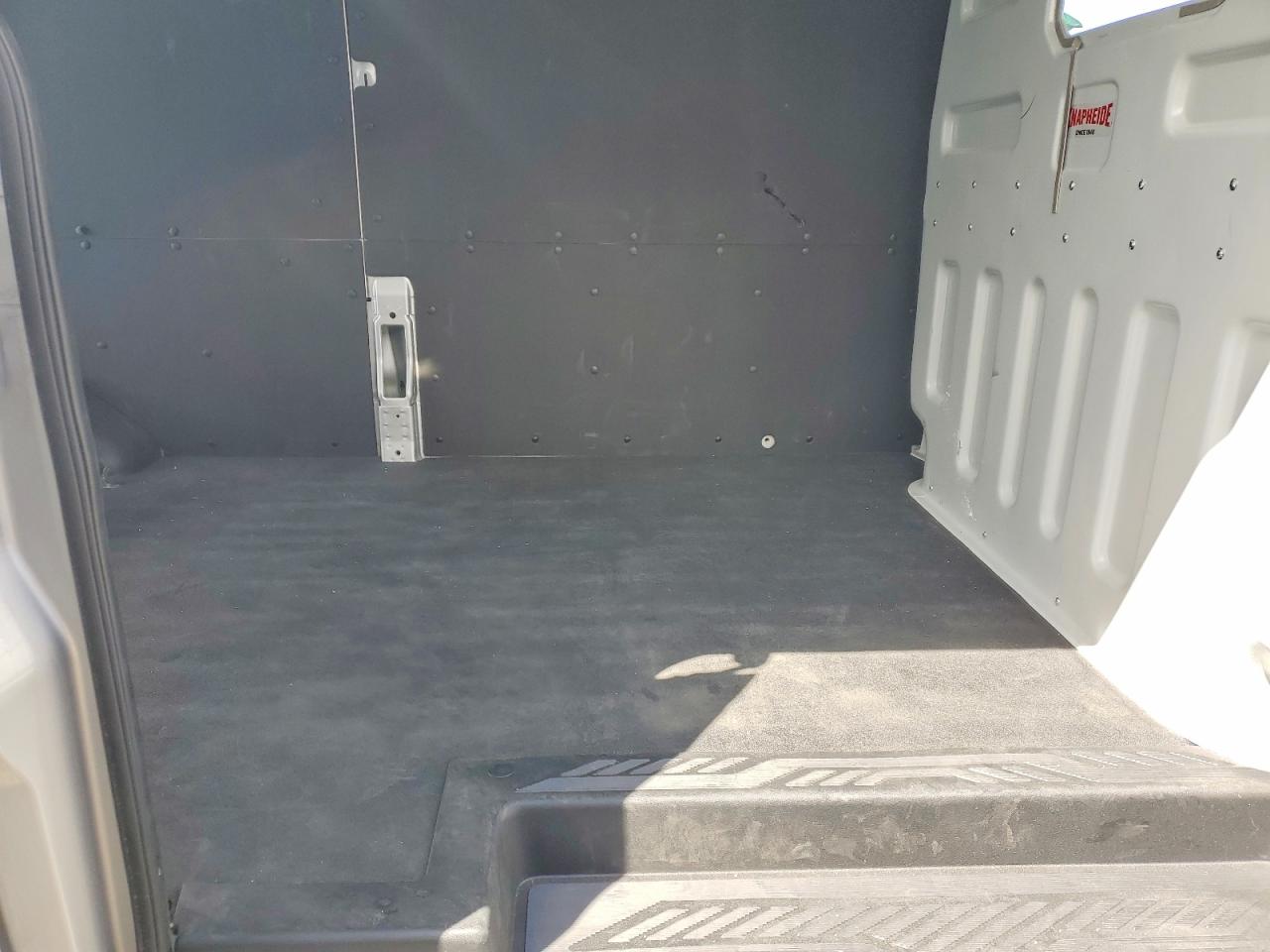2025 FORD TRANSIT 150 DELIVERY VAN photo 21