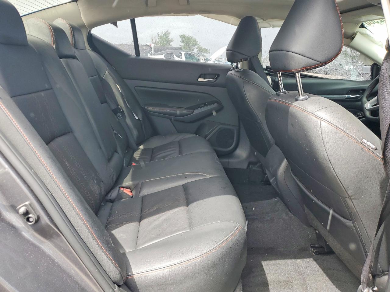 2025 NISSAN ALTIMA SR photo 19