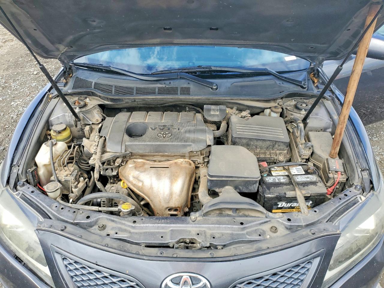 2011 TOYOTA CAMRY SE photo 21