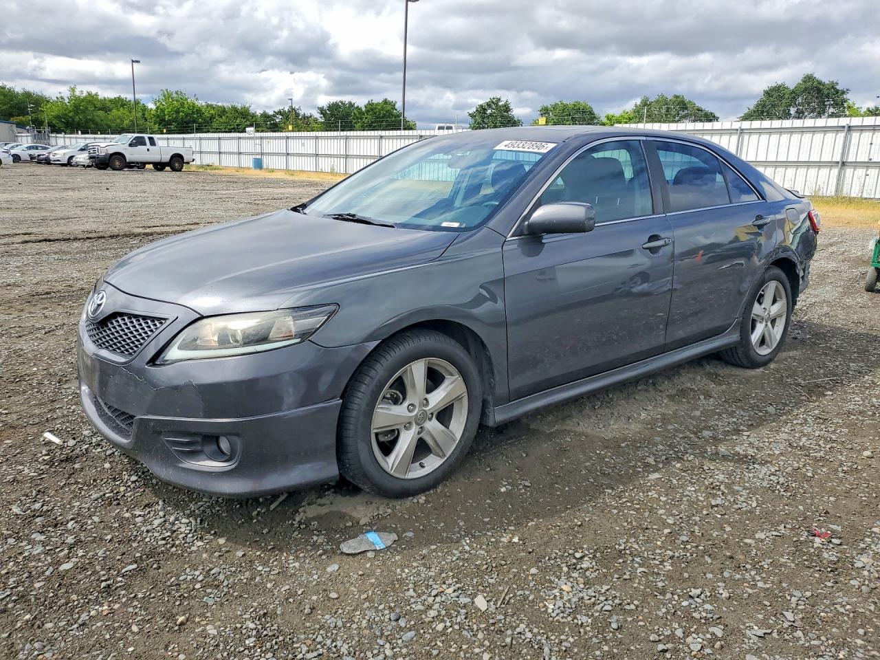 2011 TOYOTA CAMRY