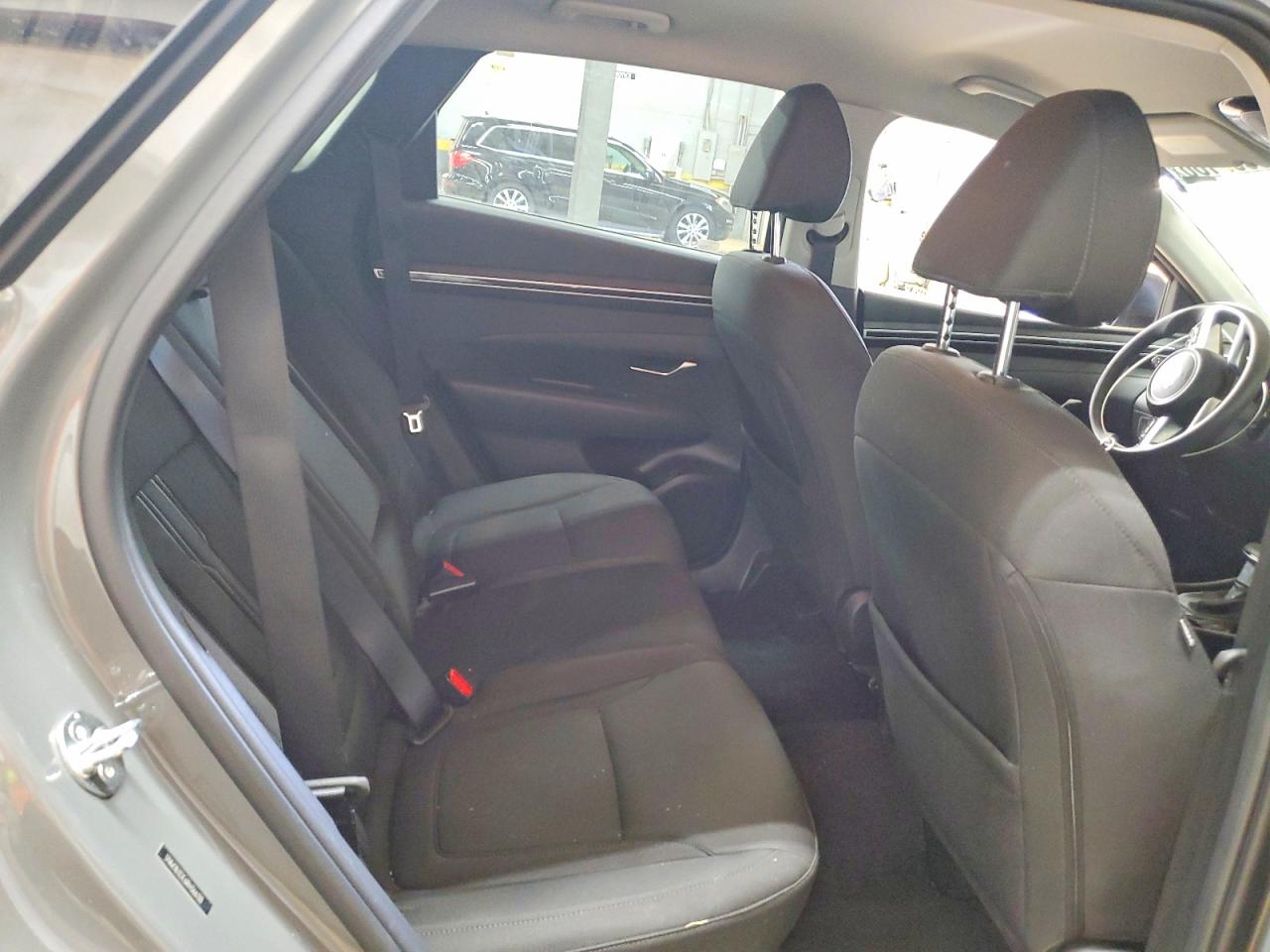 2024 HYUNDAI TUCSON SEL photo 31