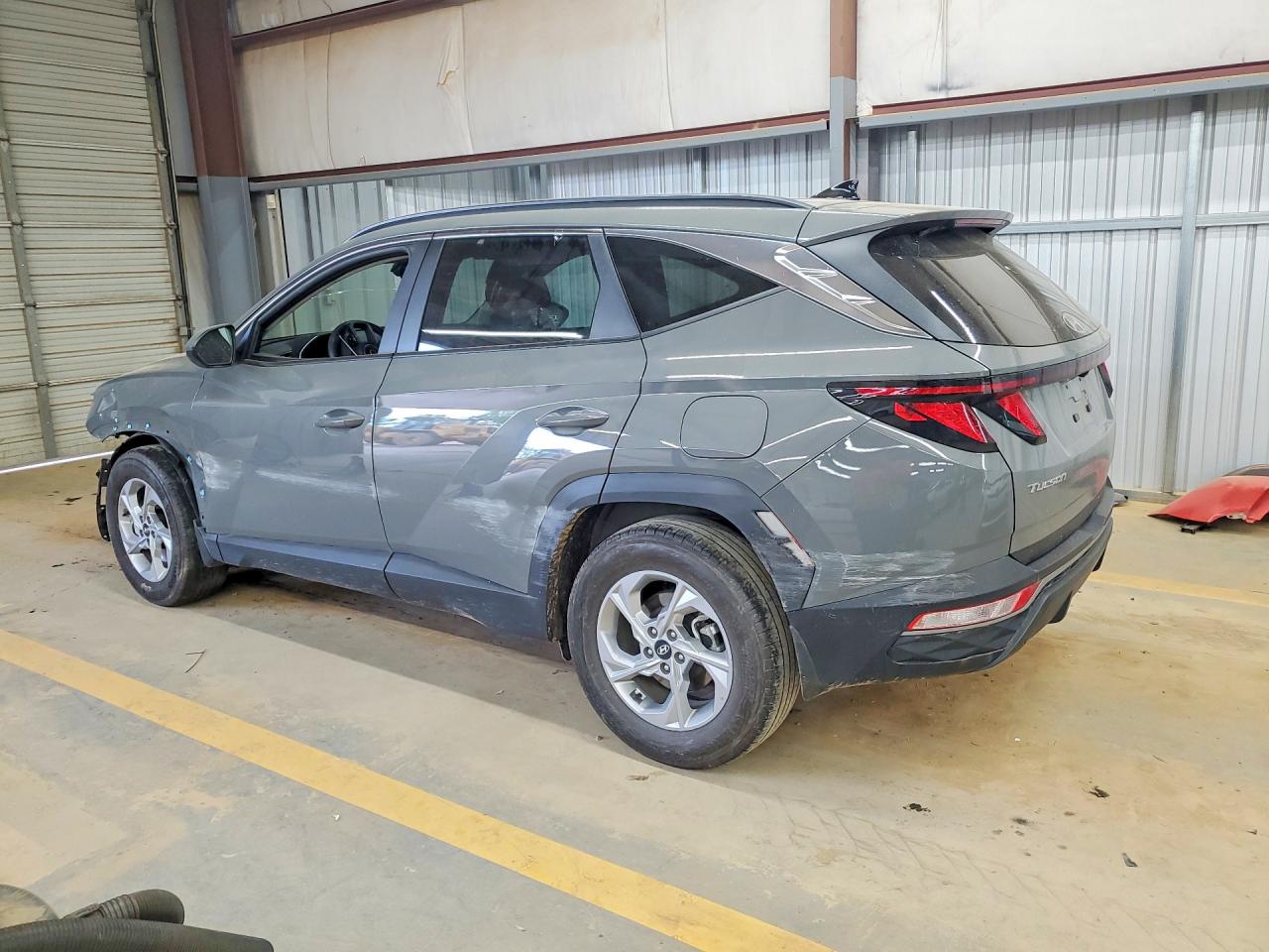 2024 HYUNDAI TUCSON SEL photo 4