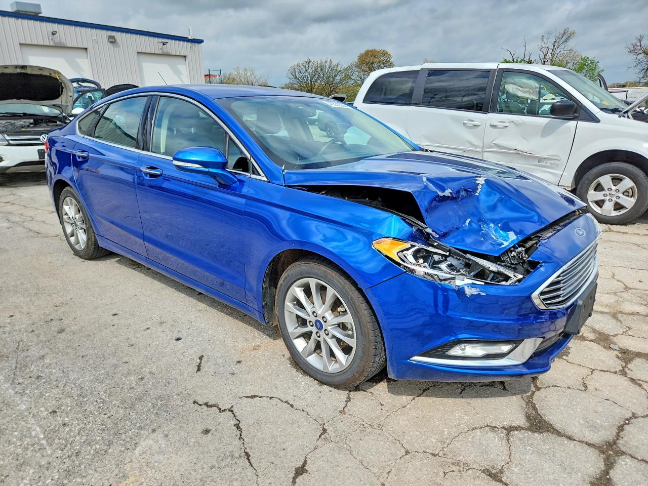 2017 FORD FUSION SE photo 10