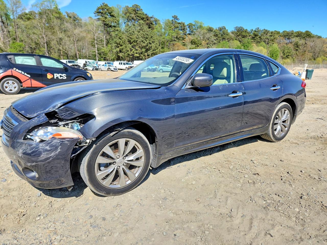 2013 INFINITI M37