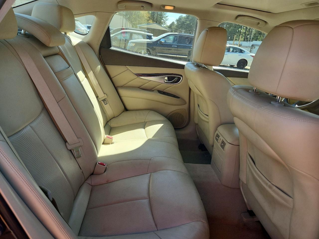 2013 INFINITI M37 X photo 28