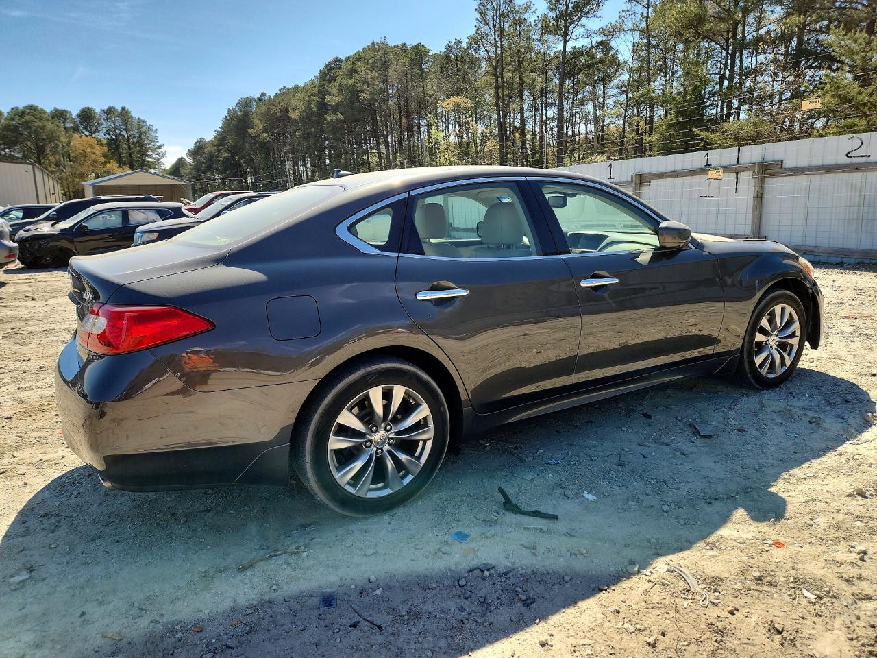2013 INFINITI M37 X photo 7