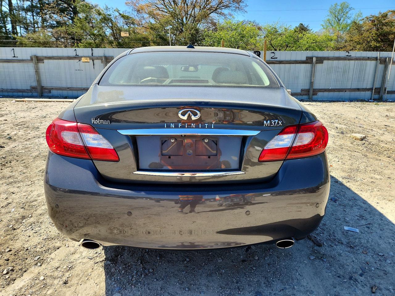 2013 INFINITI M37 X photo 16