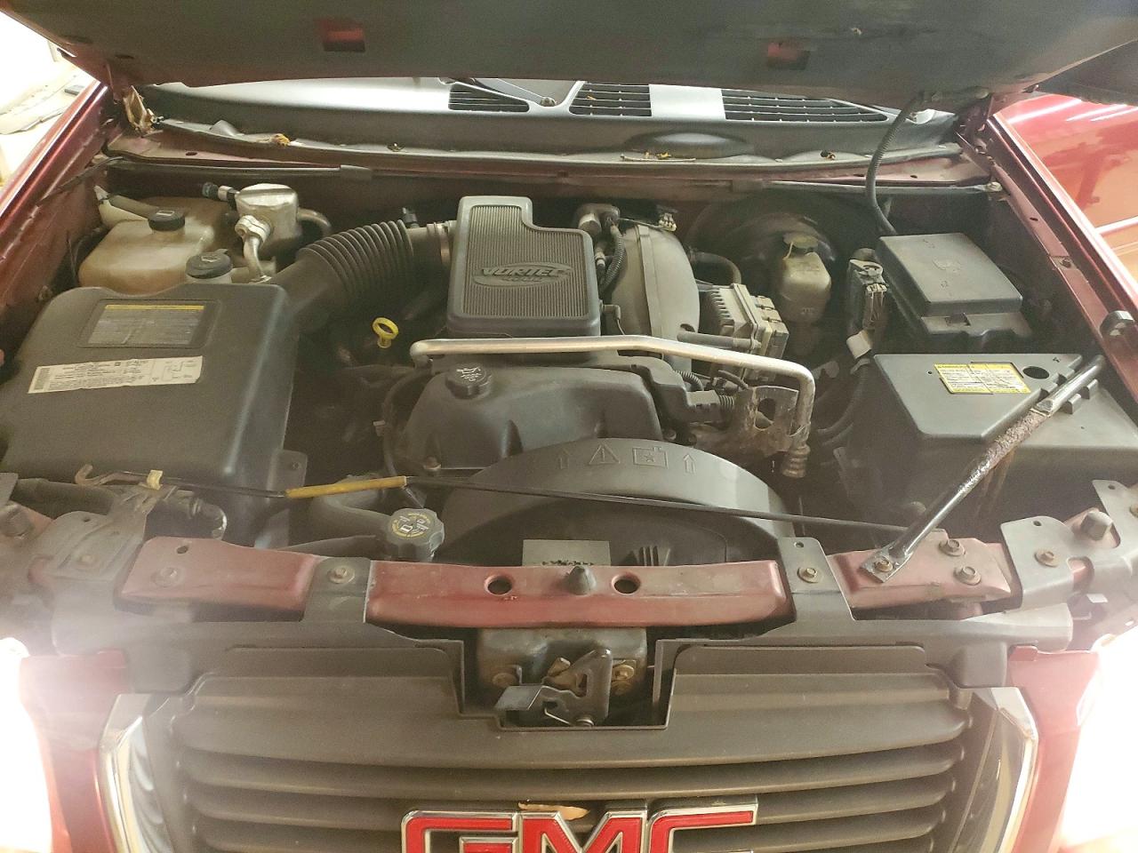 2004 GMC ENVOY XUV photo 21