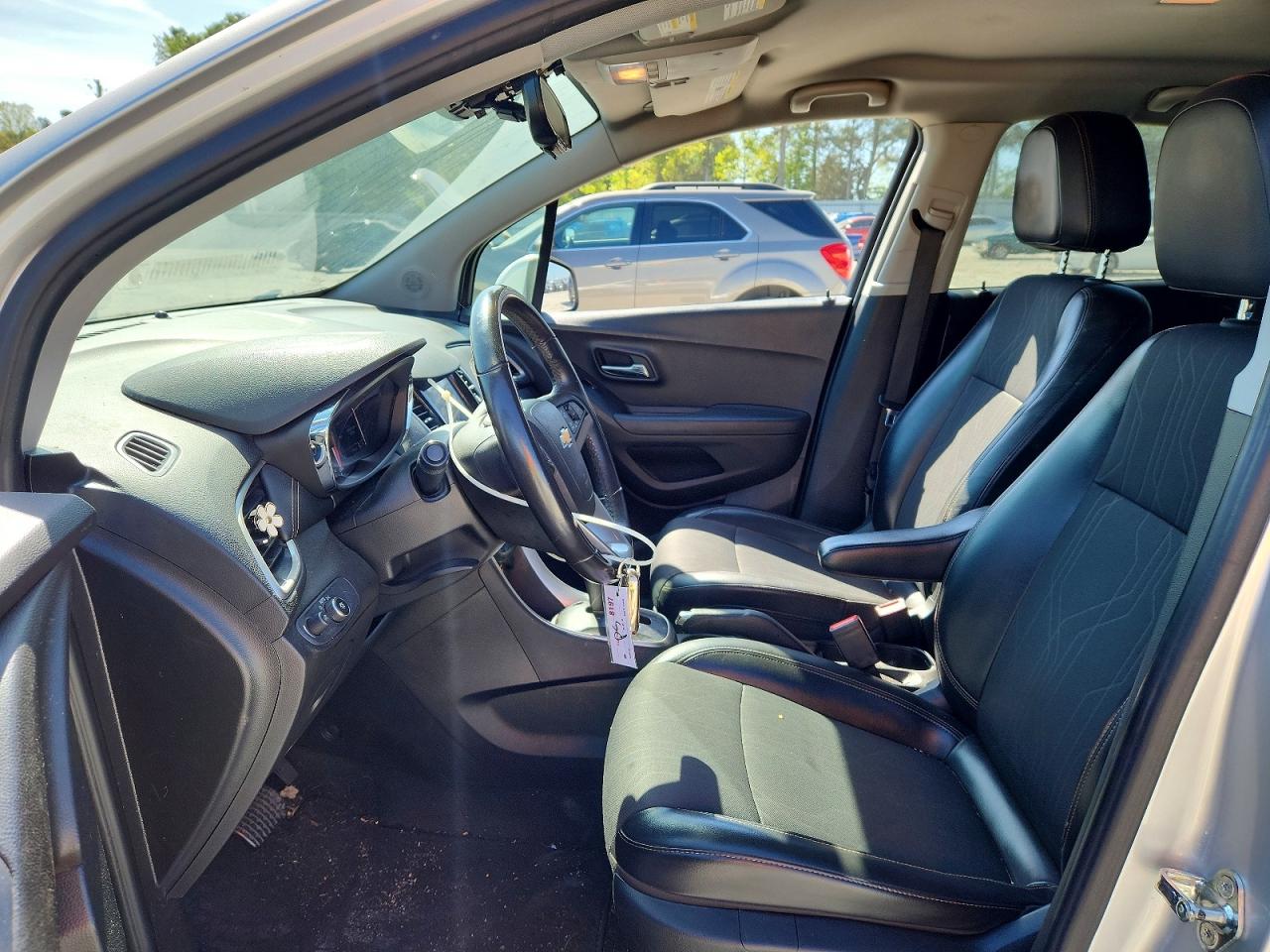2018 CHEVROLET TRAX 1LT photo 19