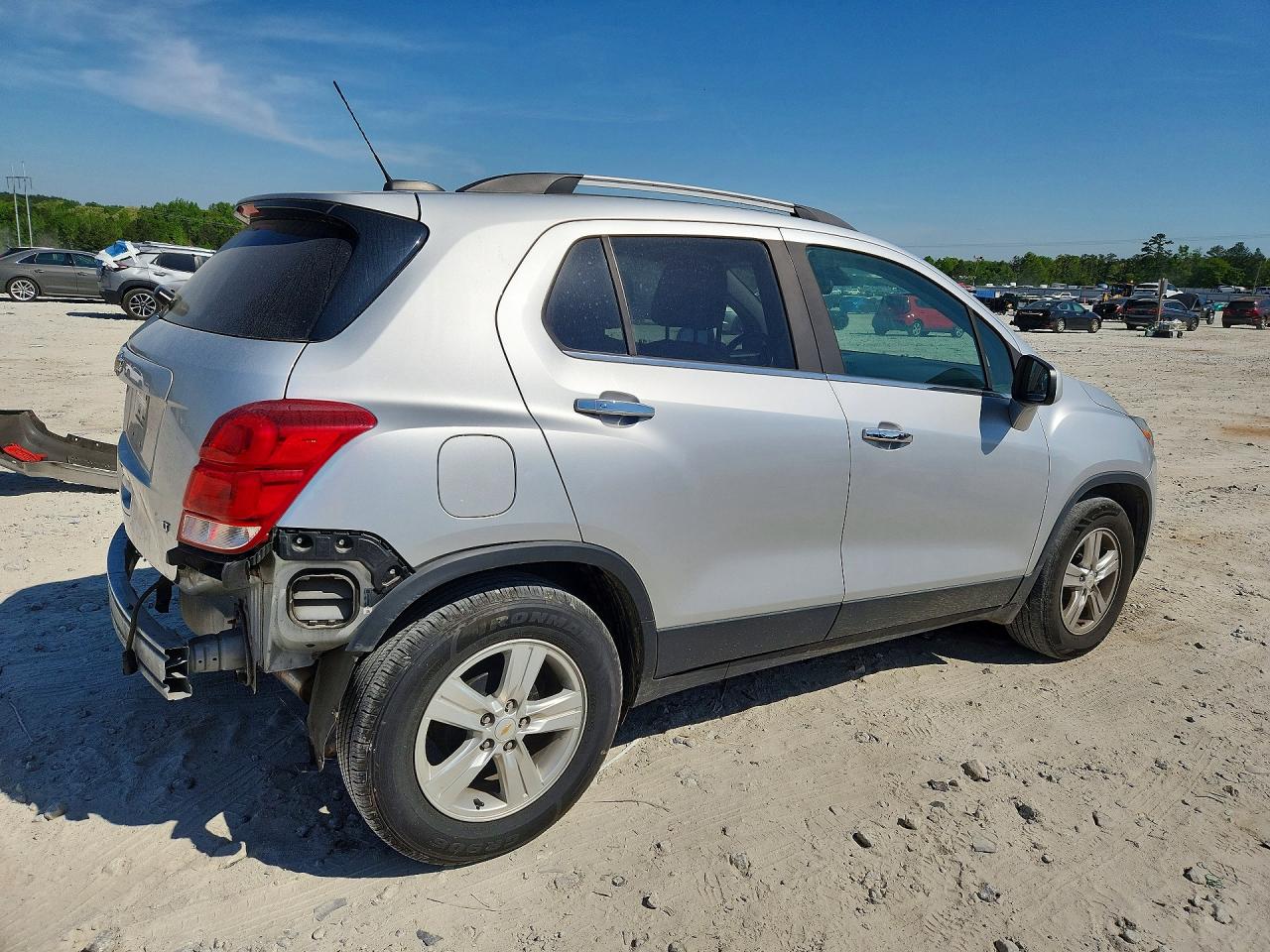 2018 CHEVROLET TRAX 1LT photo 7