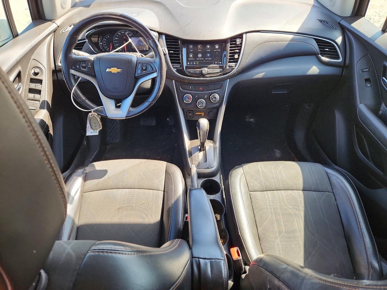 2018 CHEVROLET TRAX 1LT photo 22