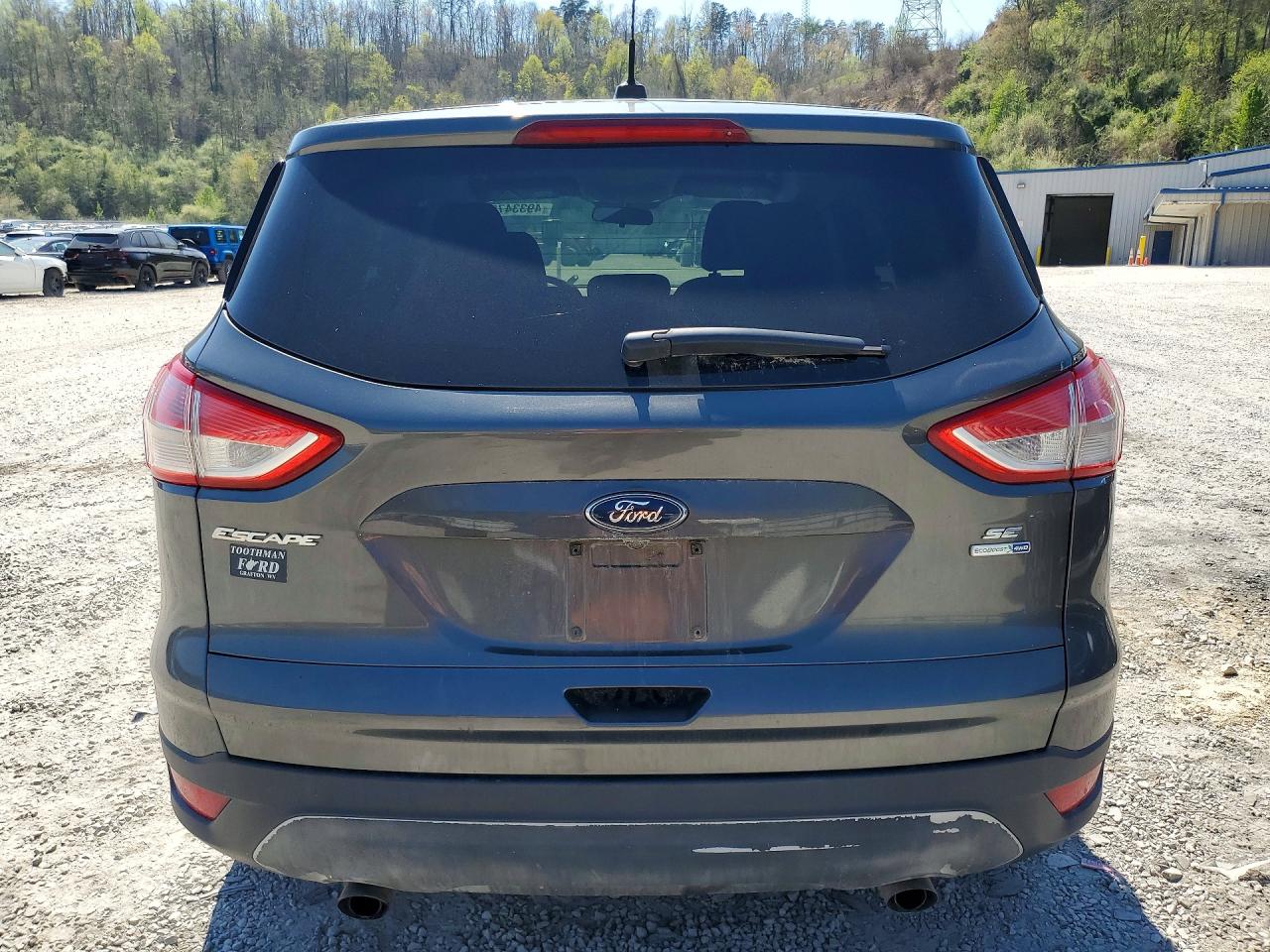 2016 FORD ESCAPE SE photo 16