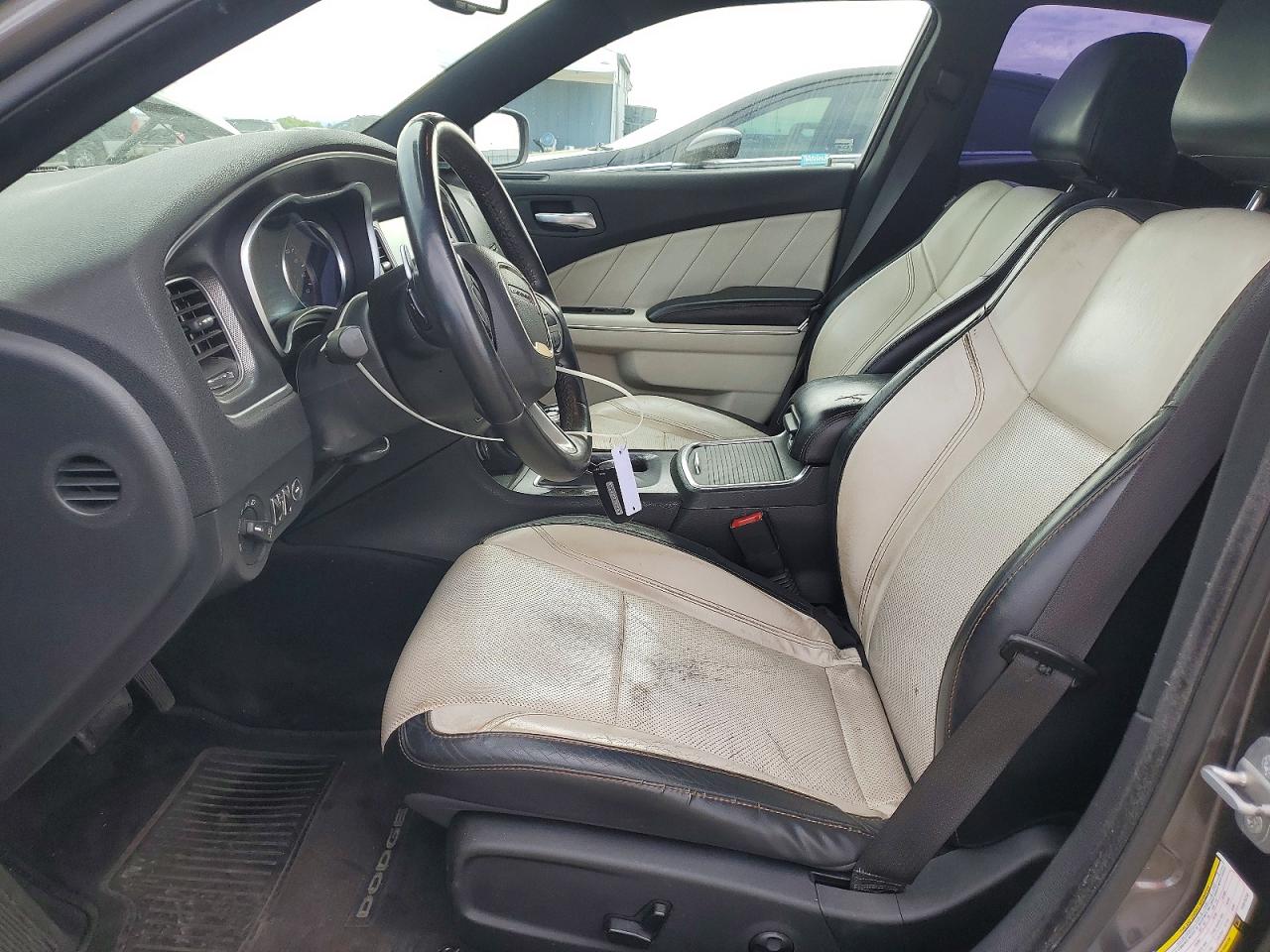 2015 DODGE CHARGER R photo 19