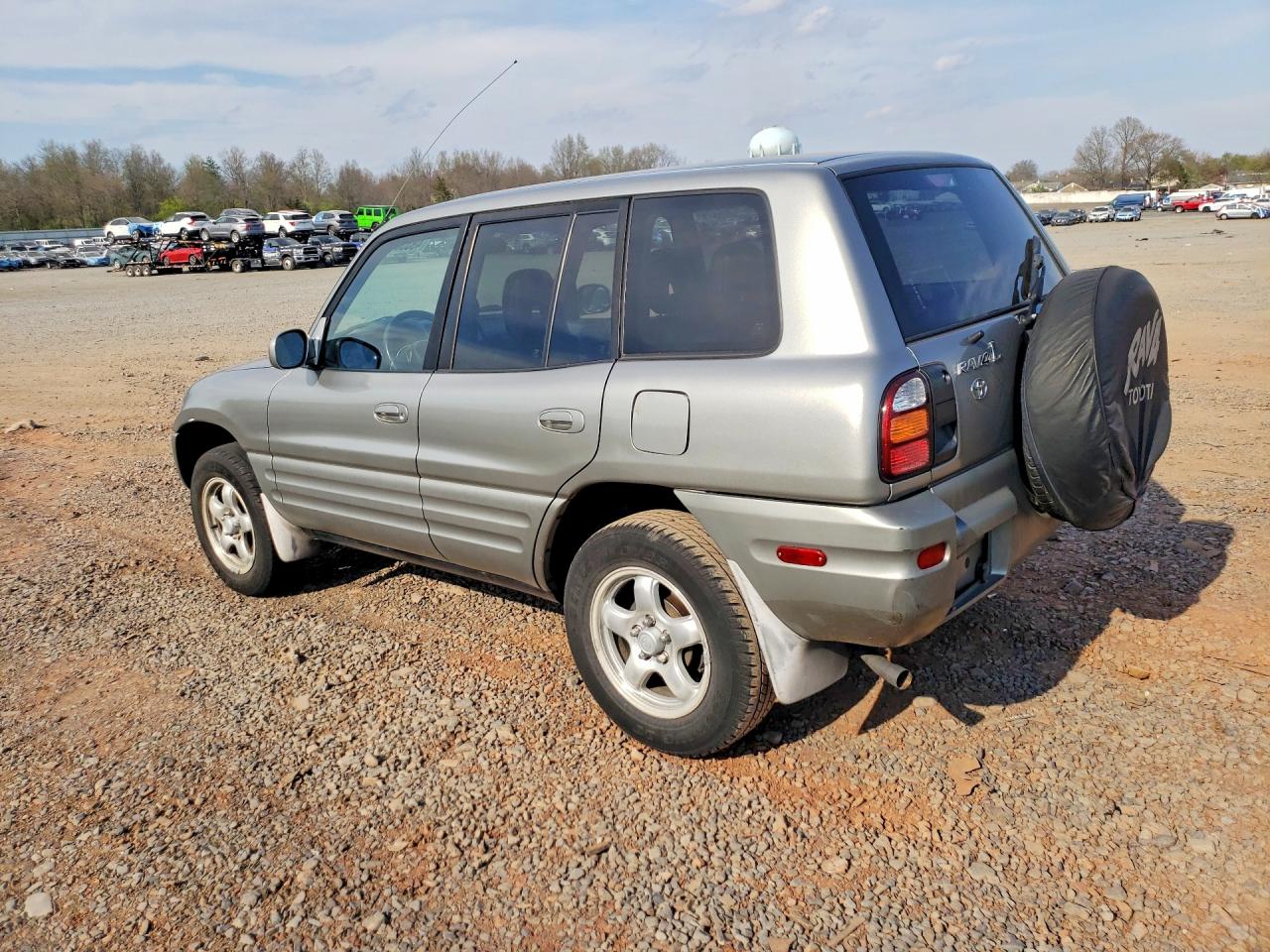 2000 TOYOTA RAV4 BASE photo 3