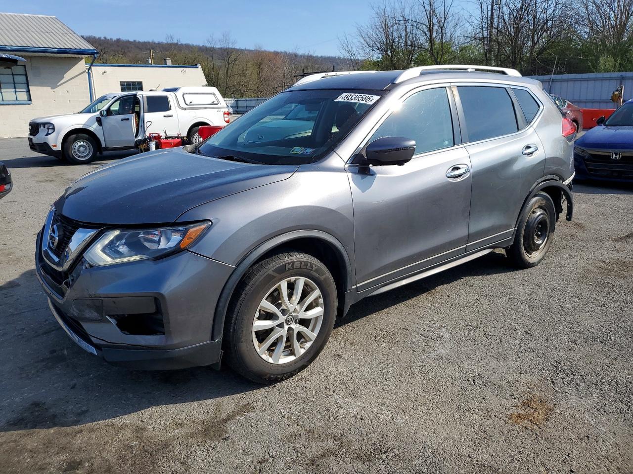 2017 NISSAN ROGUE