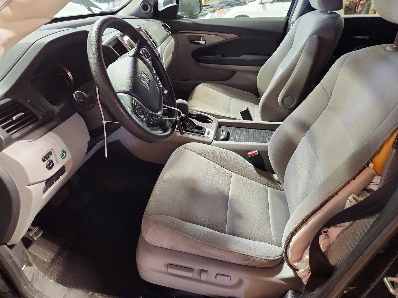 2016 HONDA PILOT EX photo 13