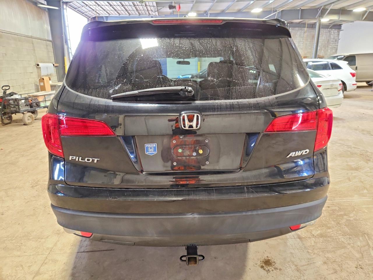 2016 HONDA PILOT EX photo 11