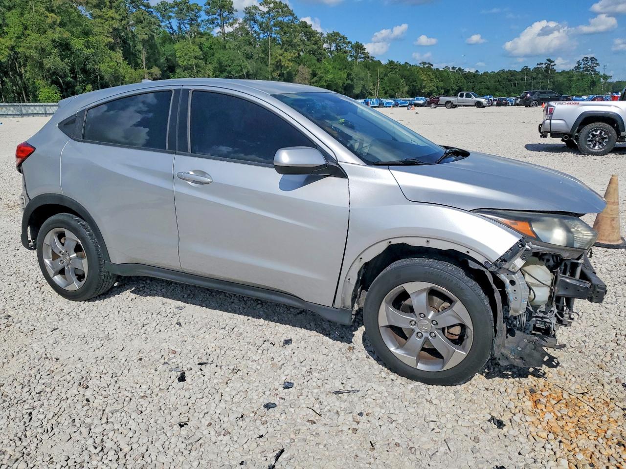 2016 HONDA HR-V LX photo 4