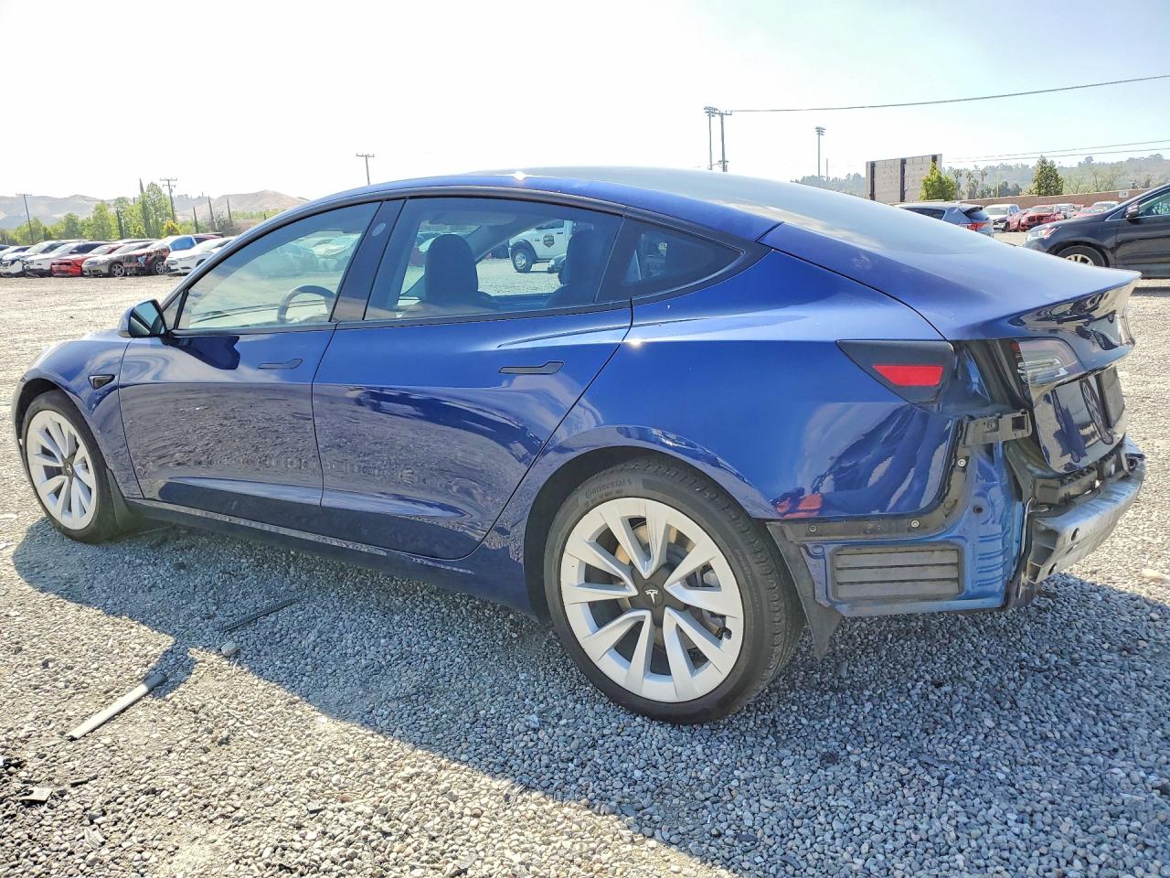 2022 TESLA MODEL 3 photo 2