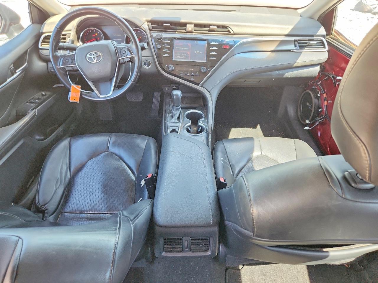 2018 TOYOTA CAMRY XSE photo 15