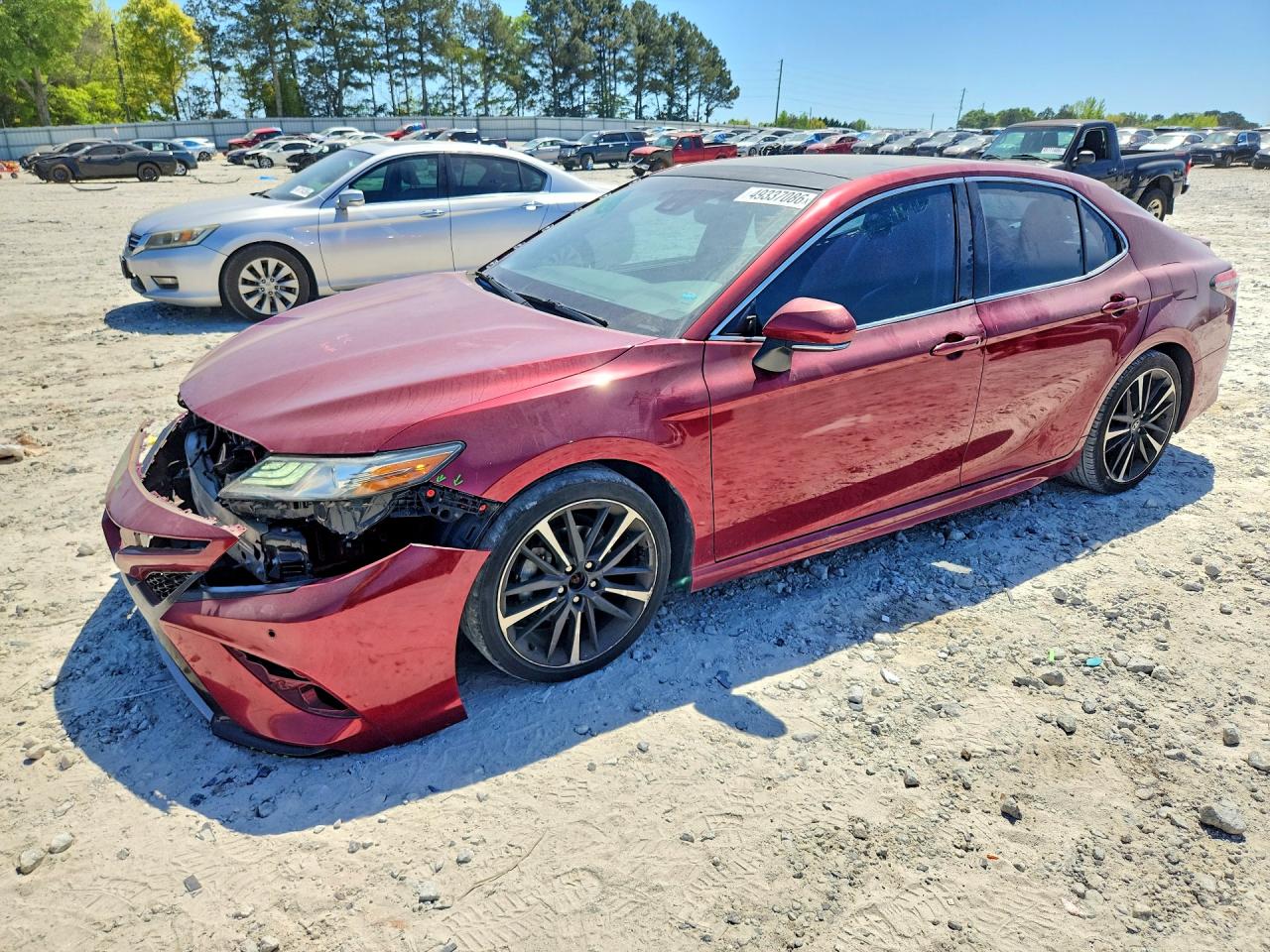 2018 TOYOTA CAMRY