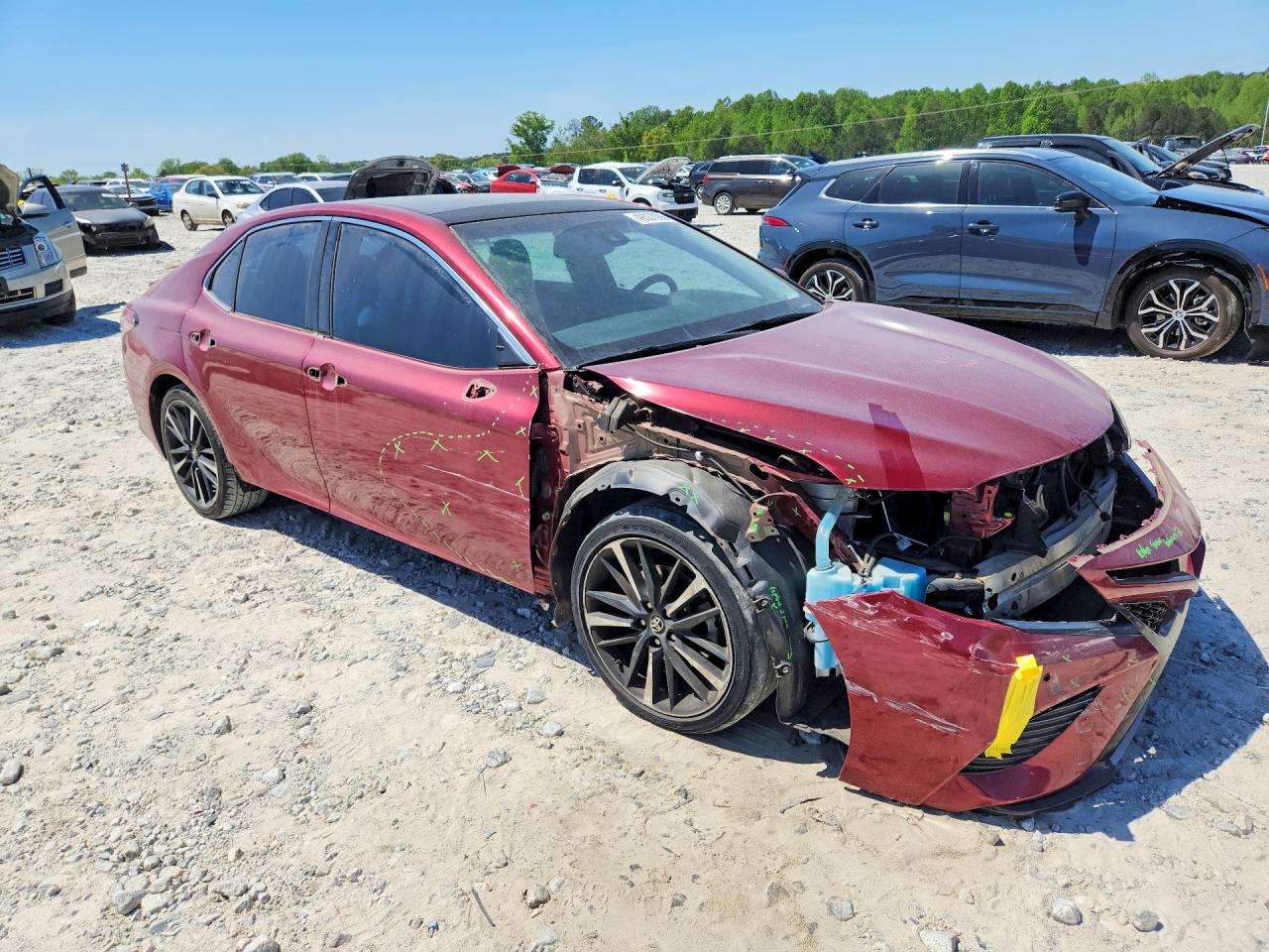 2018 TOYOTA CAMRY XSE photo 7