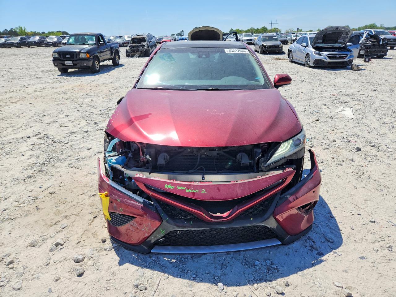 2018 TOYOTA CAMRY XSE photo 9
