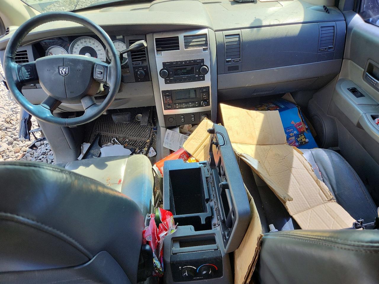 2005 DODGE DURANGO LIMITED photo 15