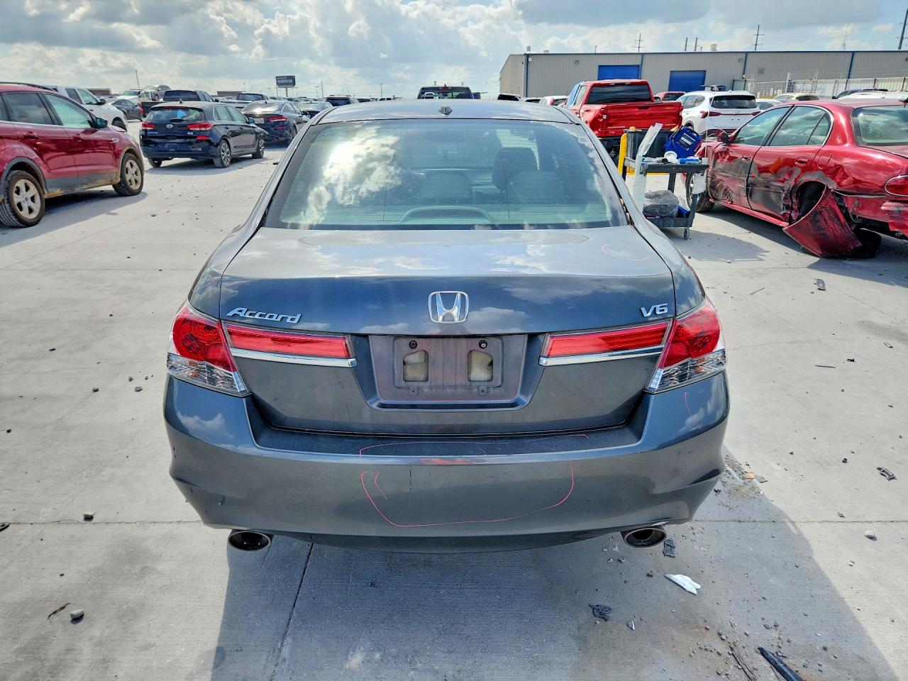 2011 HONDA ACCORD EXL photo 11