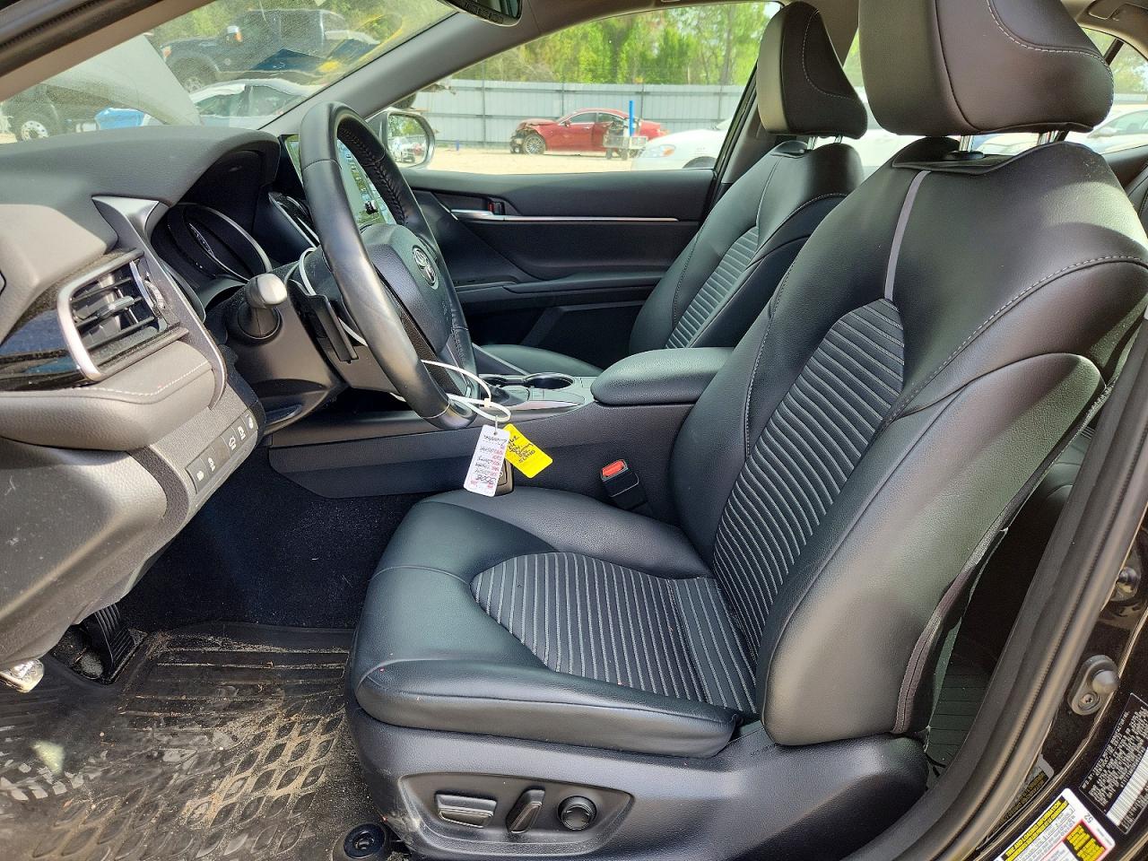 2024 TOYOTA CAMRY SE photo 13