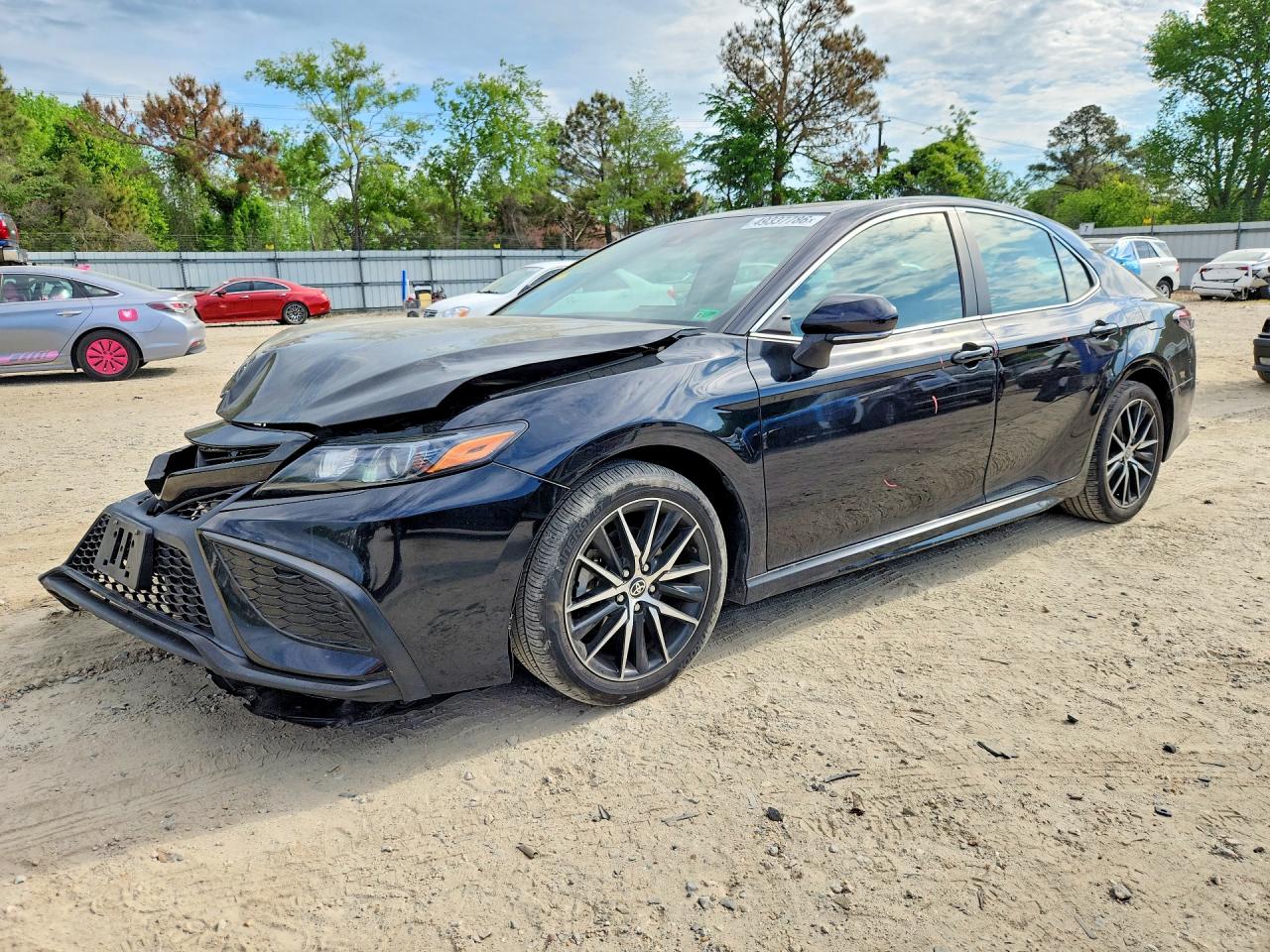 2024 TOYOTA CAMRY