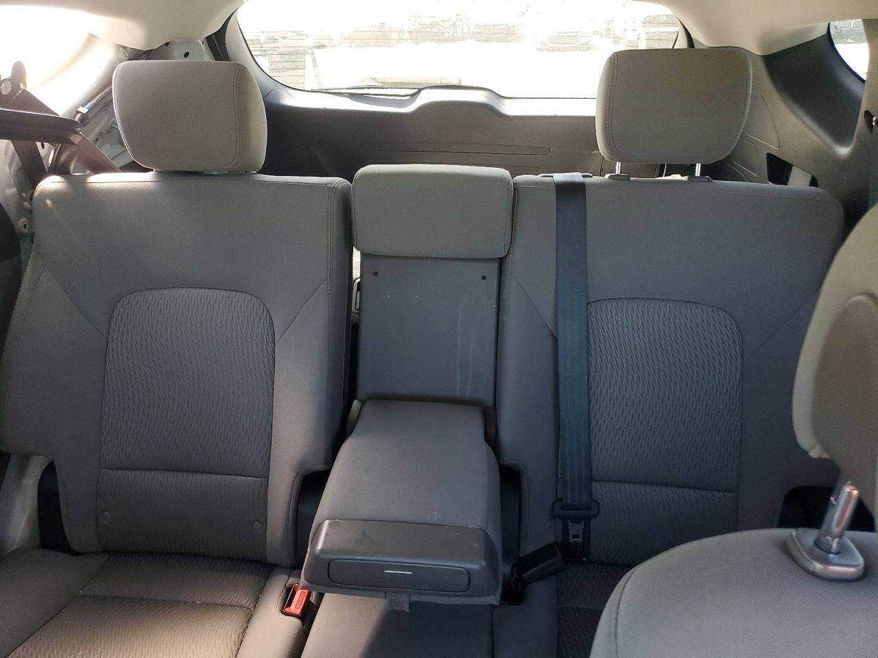 2017 HYUNDAI SANTA FE SPORT 2.4L photo 28