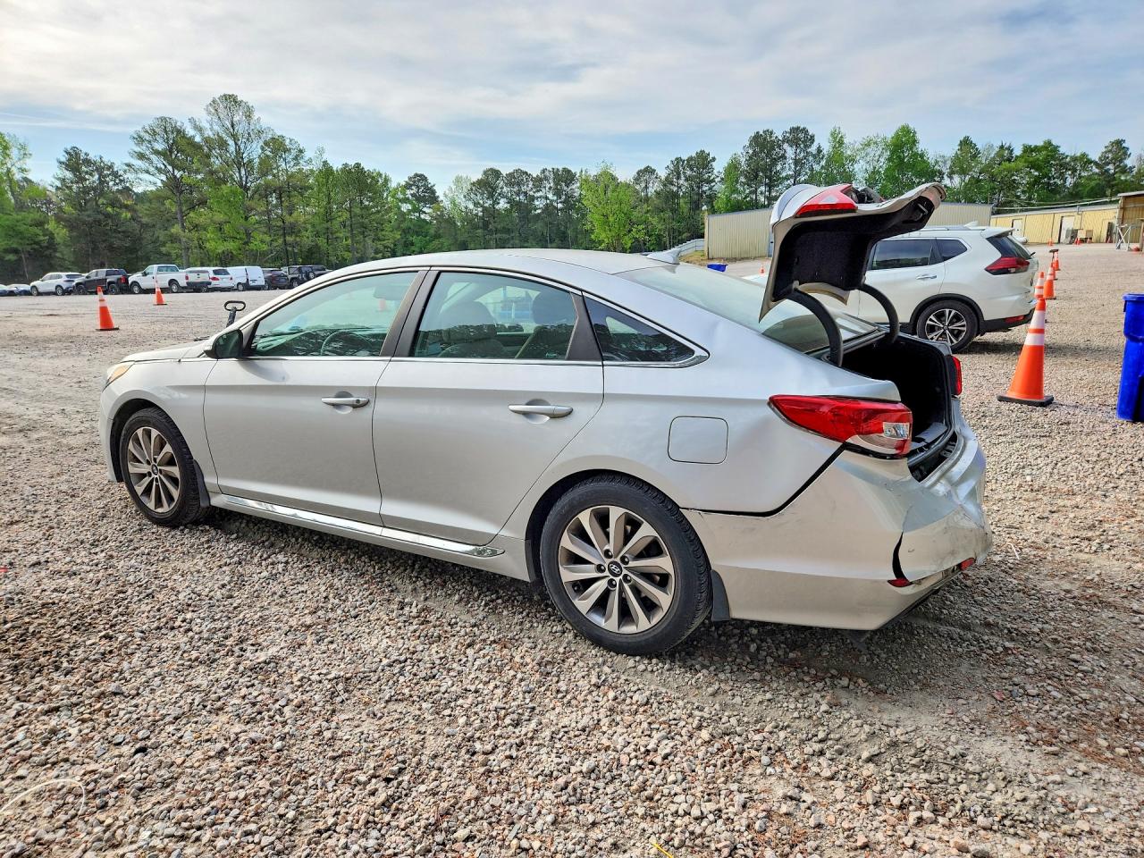 2016 HYUNDAI SONATA SPORT photo 3
