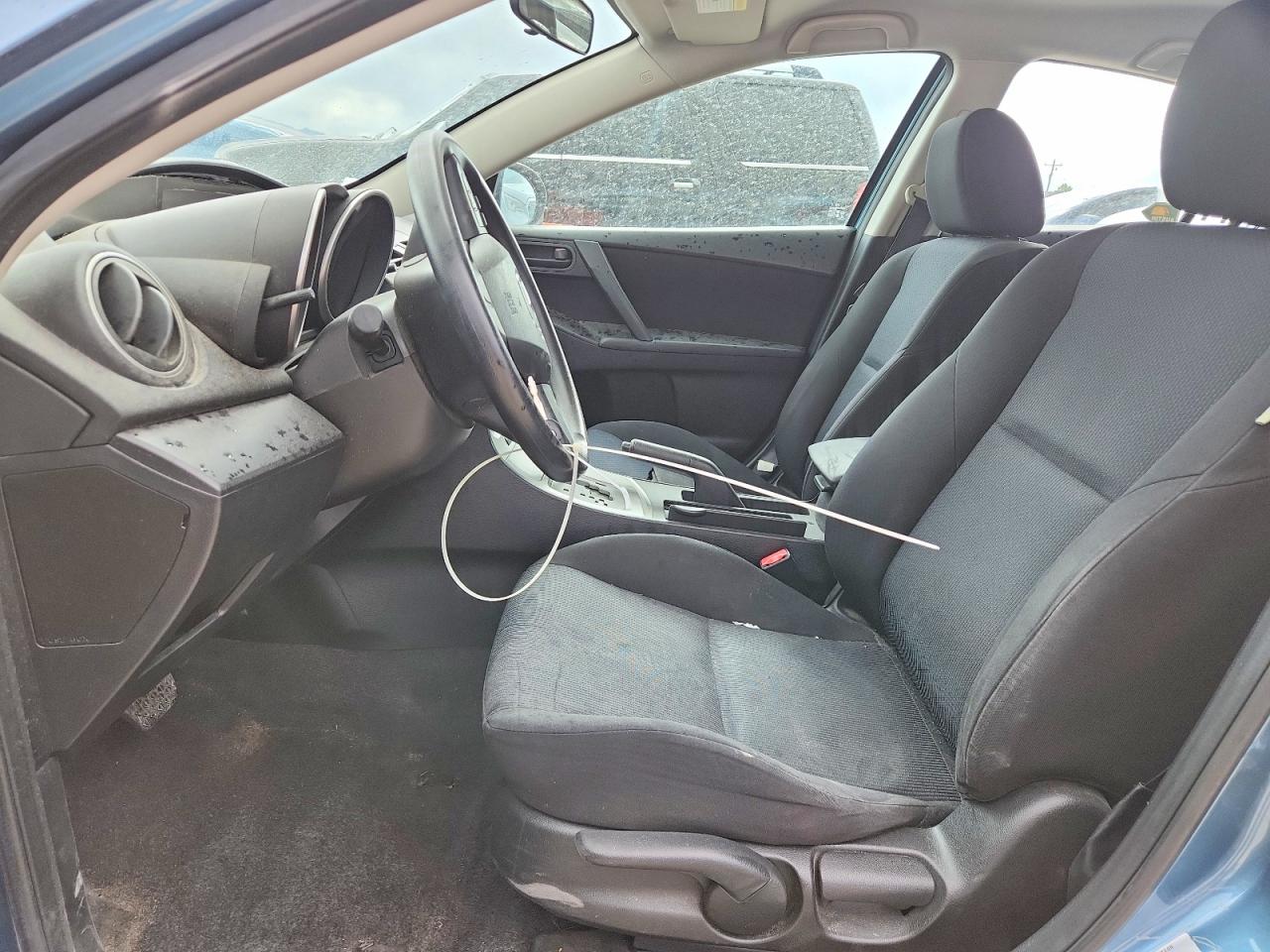 2010 MAZDA 3 I photo 13